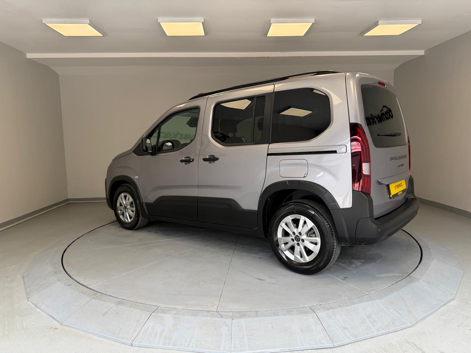 PEUGEOT RIFTER 9
